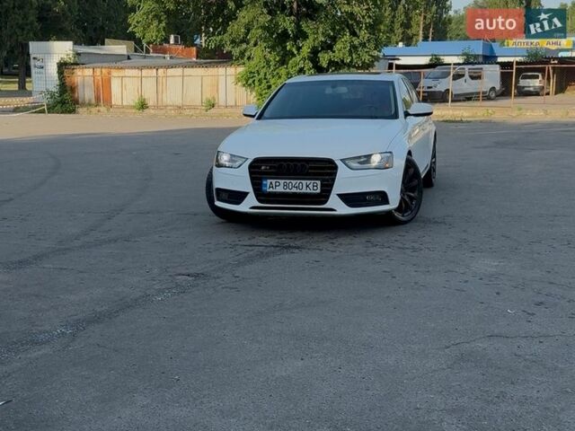 Білий Ауді А4, об'ємом двигуна 1.98 л та пробігом 192 тис. км за 10999 $, фото 1 на Automoto.ua
