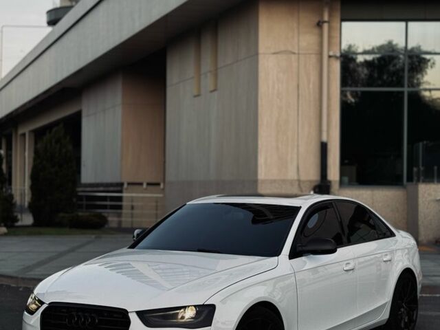 Білий Ауді А4, об'ємом двигуна 2 л та пробігом 232 тис. км за 10999 $, фото 1 на Automoto.ua