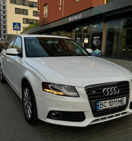 Білий Ауді А4, об'ємом двигуна 1.98 л та пробігом 200 тис. км за 9000 $, фото 1 на Automoto.ua