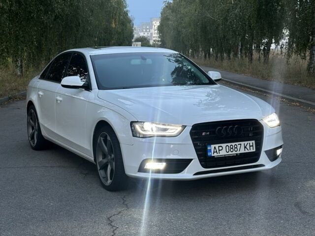 Белый Ауди А4, объемом двигателя 2 л и пробегом 178 тыс. км за 11040 $, фото 1 на Automoto.ua