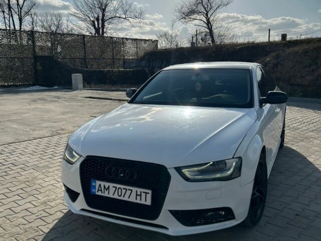 Белый Ауди А4, объемом двигателя 2 л и пробегом 278 тыс. км за 11100 $, фото 1 на Automoto.ua