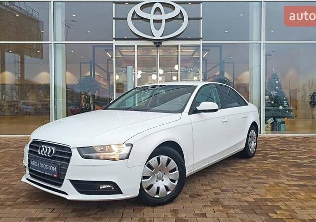 Белый Ауди А4, объемом двигателя 1.8 л и пробегом 134 тыс. км за 12541 $, фото 1 на Automoto.ua