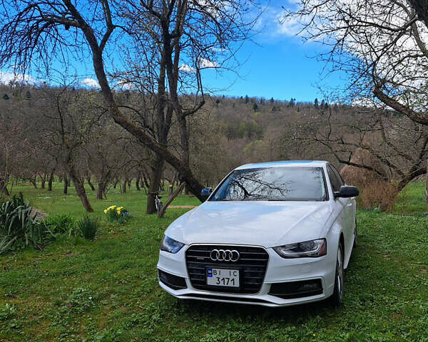 Белый Ауди А4, объемом двигателя 1.98 л и пробегом 330 тыс. км за 11500 $, фото 1 на Automoto.ua