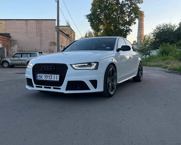 Ауди А4 2014 в Ровно на Automoto.ua Белый Ауди А4, объемом двигателя 1.98 л и пробегом 215 тыс. км за 13300 $, фото 1 на Automoto.ua