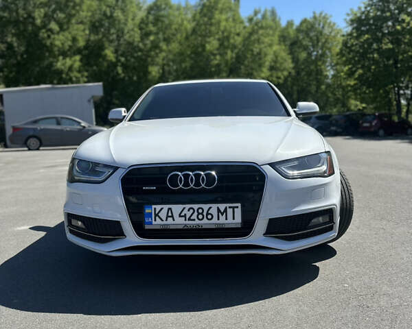 Білий Ауді А4, об'ємом двигуна 2 л та пробігом 196 тис. км за 16000 $, фото 1 на Automoto.ua