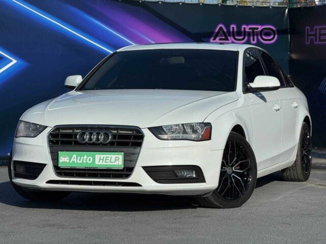Белый Ауди А4, объемом двигателя 2 л и пробегом 161 тыс. км за 12999 $, фото 1 на Automoto.ua