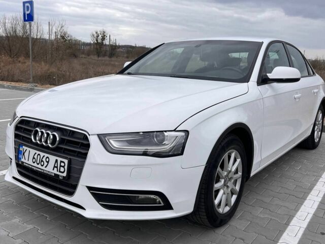 Білий Ауді А4, об'ємом двигуна 1.8 л та пробігом 94 тис. км за 12000 $, фото 1 на Automoto.ua