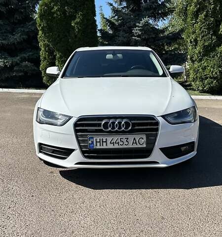 Белый Ауди А4, объемом двигателя 1.97 л и пробегом 174 тыс. км за 14300 $, фото 1 на Automoto.ua