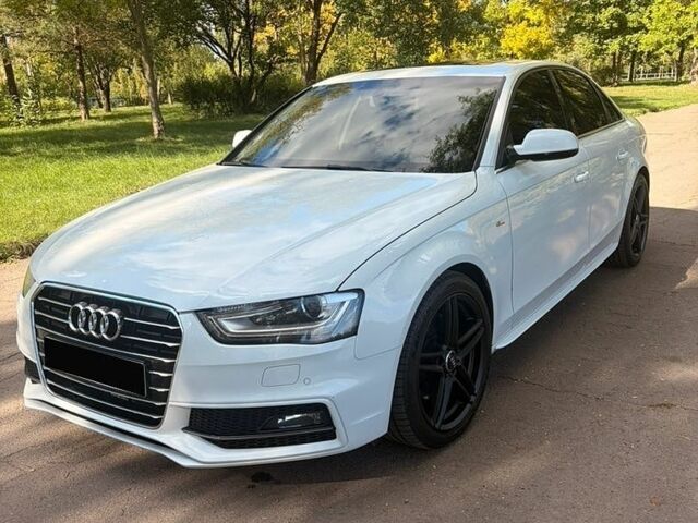 Белый Ауди А4, объемом двигателя 1.97 л и пробегом 160 тыс. км за 15999 $, фото 1 на Automoto.ua