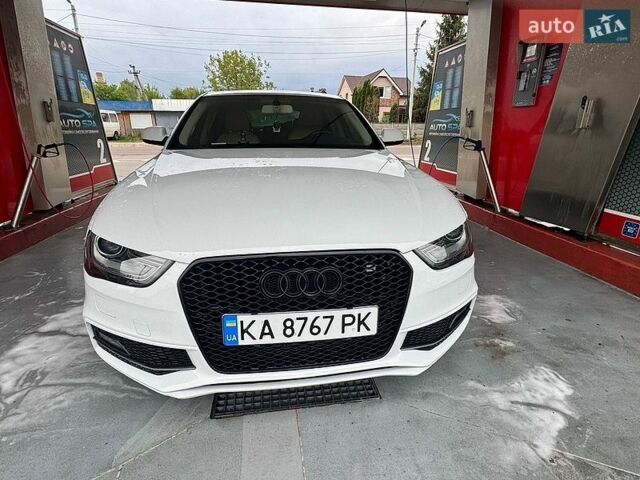 Белый Ауди А4, объемом двигателя 1.98 л и пробегом 182 тыс. км за 13000 $, фото 1 на Automoto.ua