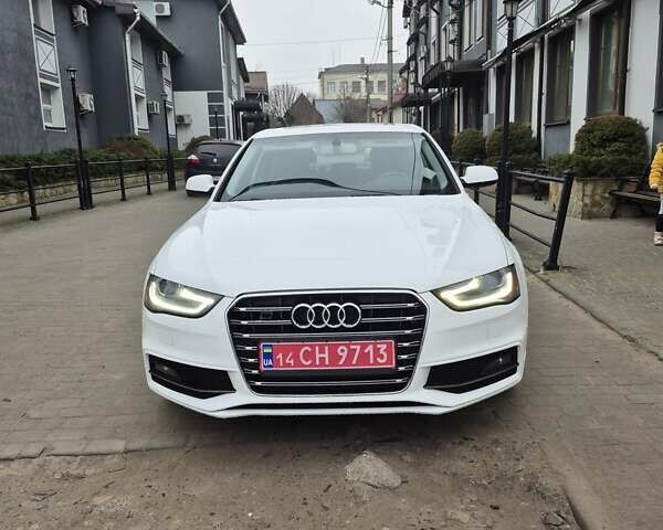 Білий Ауді А4, об'ємом двигуна 0 л та пробігом 244 тис. км за 12500 $, фото 1 на Automoto.ua
