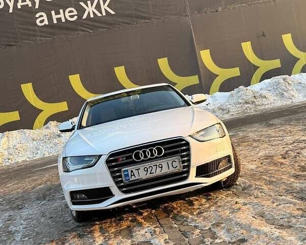 Білий Ауді А4, об'ємом двигуна 1.98 л та пробігом 142 тис. км за 13800 $, фото 1 на Automoto.ua