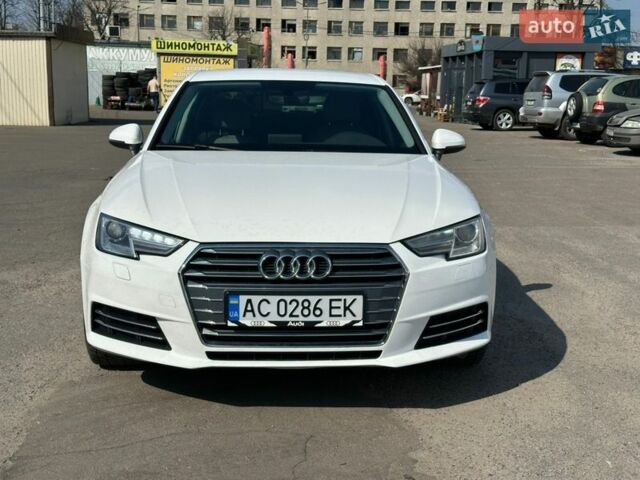 Белый Ауди А4, объемом двигателя 1.98 л и пробегом 175 тыс. км за 15800 $, фото 1 на Automoto.ua