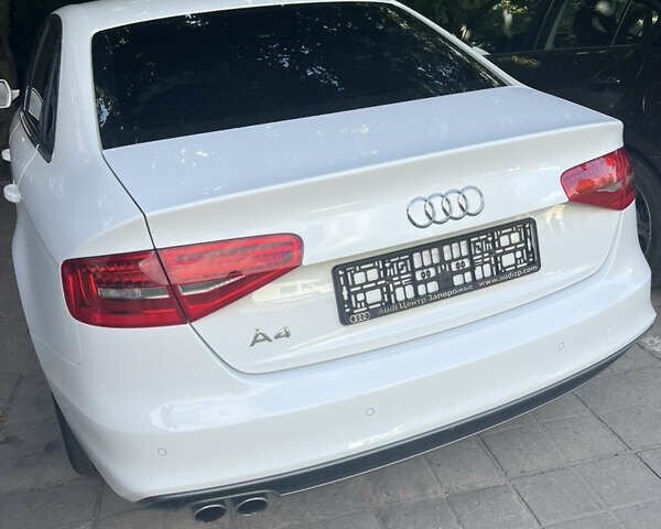 Белый Ауди А4, объемом двигателя 1.98 л и пробегом 89 тыс. км за 14000 $, фото 1 на Automoto.ua