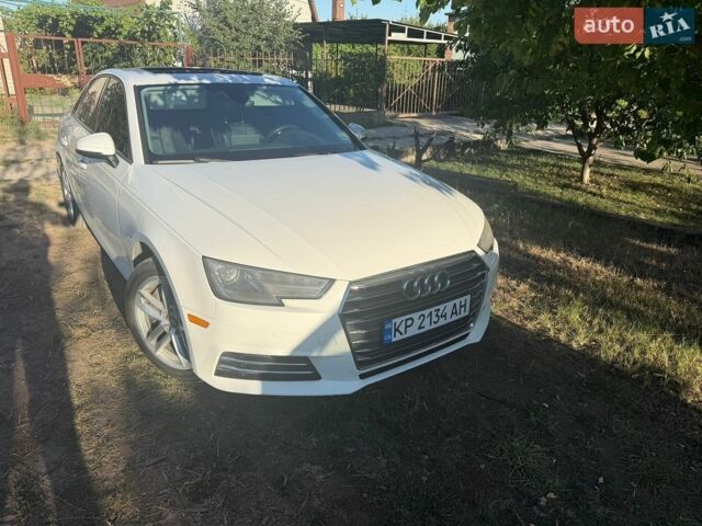 Белый Ауди А4, объемом двигателя 1.98 л и пробегом 239 тыс. км за 17400 $, фото 1 на Automoto.ua