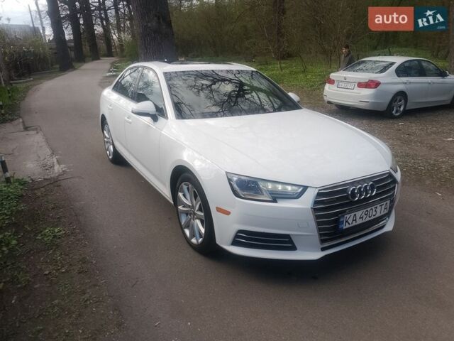 Белый Ауди А4, объемом двигателя 2 л и пробегом 168 тыс. км за 16350 $, фото 1 на Automoto.ua