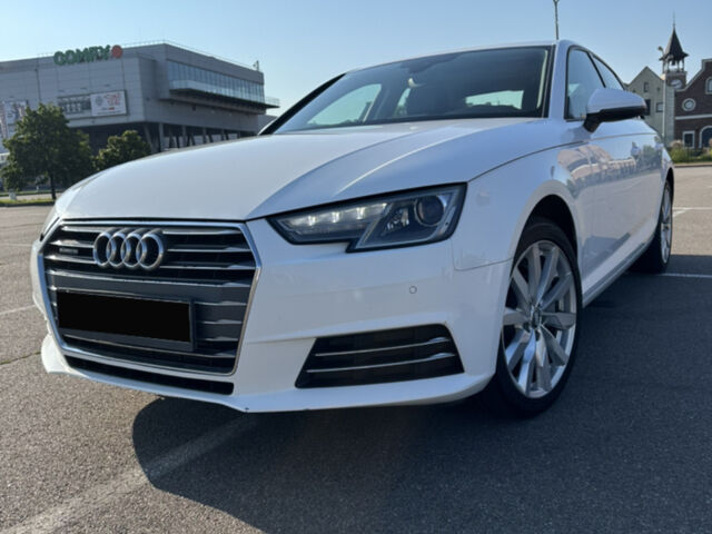 Белый Ауди А4, объемом двигателя 2 л и пробегом 194 тыс. км за 14500 $, фото 1 на Automoto.ua