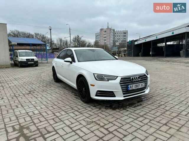 Белый Ауди А4, объемом двигателя 1.98 л и пробегом 217 тыс. км за 17500 $, фото 1 на Automoto.ua