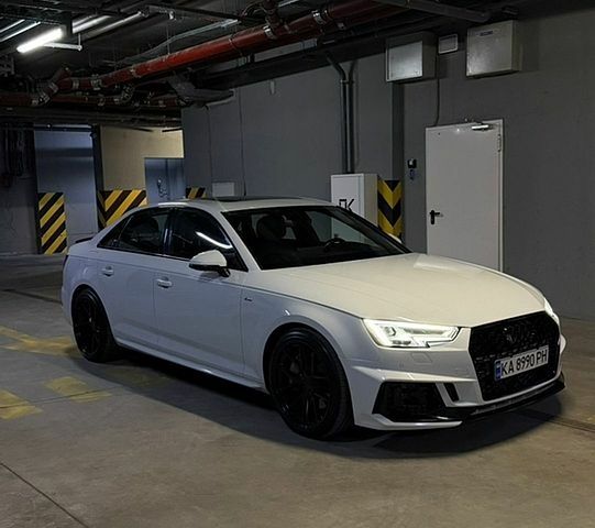 Белый Ауди А4, объемом двигателя 2 л и пробегом 82 тыс. км за 23000 $, фото 1 на Automoto.ua