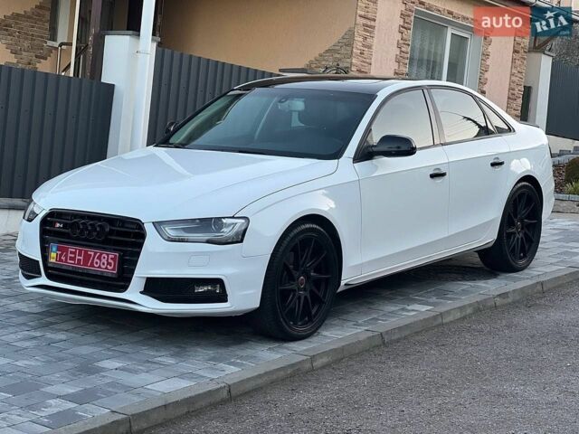 Білий Ауді А4, об'ємом двигуна 2 л та пробігом 175 тис. км за 11500 $, фото 1 на Automoto.ua