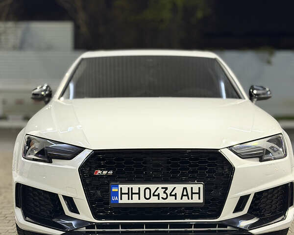 Білий Ауді А4, об'ємом двигуна 1.98 л та пробігом 165 тис. км за 17200 $, фото 1 на Automoto.ua