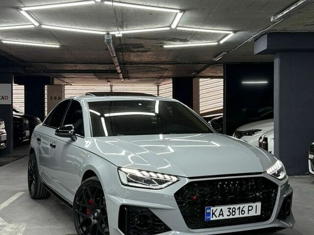 Білий Ауді А4, об'ємом двигуна 2 л та пробігом 120 тис. км за 17900 $, фото 1 на Automoto.ua