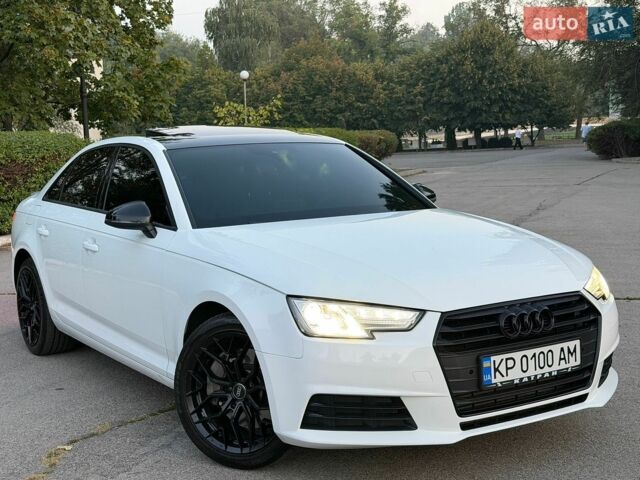 Белый Ауди А4, объемом двигателя 2 л и пробегом 143 тыс. км за 16900 $, фото 1 на Automoto.ua