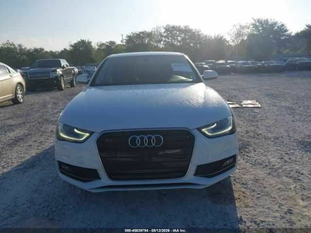 Белый Ауди А4, объемом двигателя 0 л и пробегом 82 тыс. км за 1399 $, фото 1 на Automoto.ua