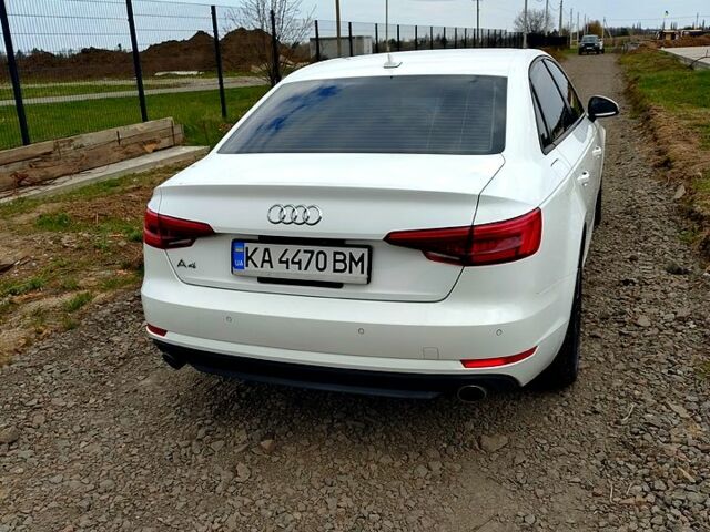 Белый Ауди А4, объемом двигателя 2 л и пробегом 81 тыс. км за 17800 $, фото 1 на Automoto.ua