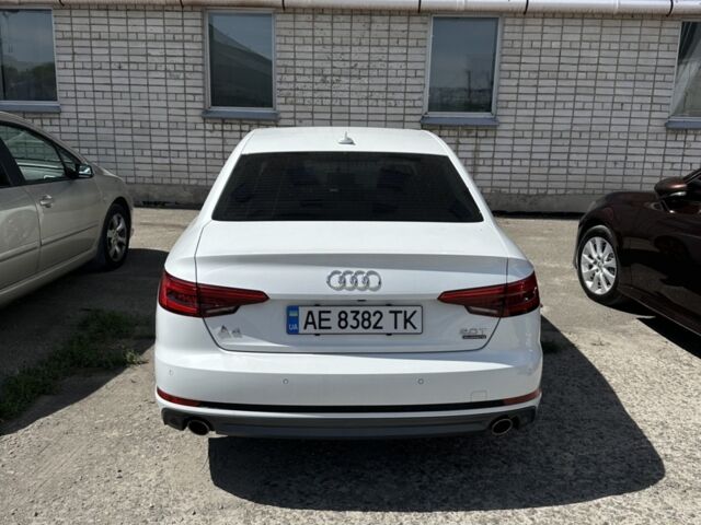 Белый Ауди А4, объемом двигателя 1.98 л и пробегом 58 тыс. км за 25000 $, фото 1 на Automoto.ua