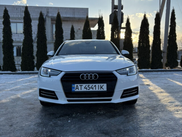 Белый Ауди А4, объемом двигателя 1.98 л и пробегом 140 тыс. км за 15000 $, фото 1 на Automoto.ua