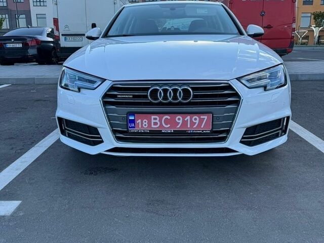 Білий Ауді А4, об'ємом двигуна 2 л та пробігом 188 тис. км за 15900 $, фото 1 на Automoto.ua