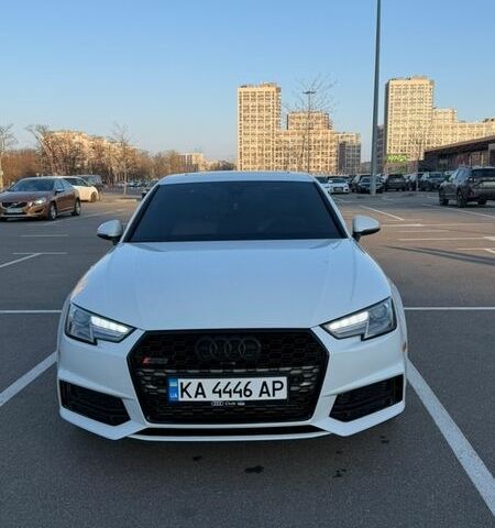 Белый Ауди А4, объемом двигателя 1.98 л и пробегом 126 тыс. км за 18200 $, фото 1 на Automoto.ua