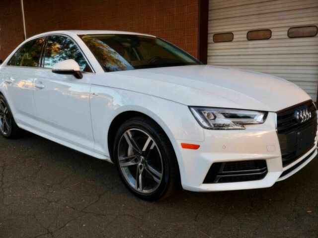 Белый Ауди А4, объемом двигателя 2 л и пробегом 68 тыс. км за 12999 $, фото 1 на Automoto.ua