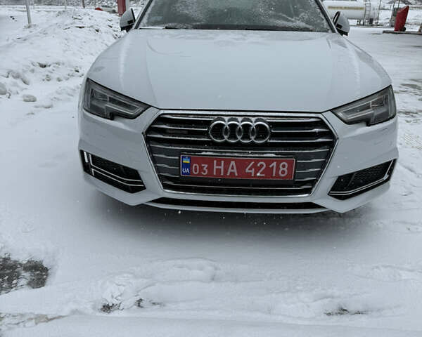 Белый Ауди А4, объемом двигателя 1.98 л и пробегом 120 тыс. км за 22800 $, фото 1 на Automoto.ua