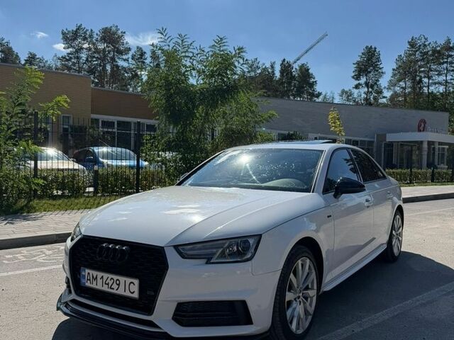 Белый Ауди А4, объемом двигателя 1.98 л и пробегом 136 тыс. км за 18500 $, фото 1 на Automoto.ua