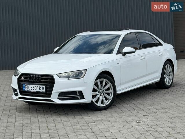 Белый Ауди А4, объемом двигателя 2 л и пробегом 208 тыс. км за 13000 $, фото 1 на Automoto.ua