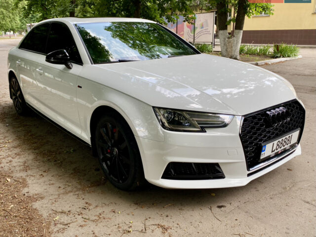 Белый Ауди А4, объемом двигателя 1.98 л и пробегом 161 тыс. км за 18000 $, фото 1 на Automoto.ua