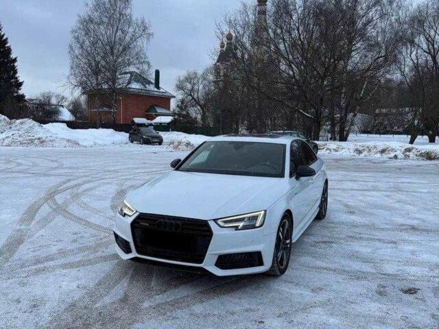 Білий Ауді А4, об'ємом двигуна 2 л та пробігом 124 тис. км за 10800 $, фото 1 на Automoto.ua