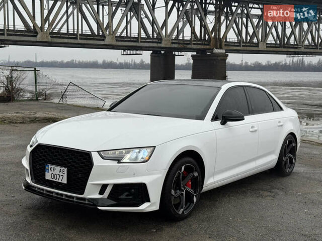 Білий Ауді А4, об'ємом двигуна 1.98 л та пробігом 180 тис. км за 17500 $, фото 1 на Automoto.ua