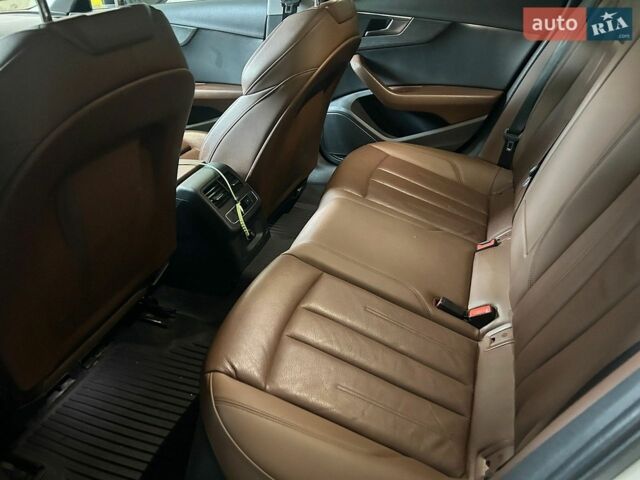 Белый Ауди А4, объемом двигателя 1.4 л и пробегом 146 тыс. км за 17000 $, фото 1 на Automoto.ua