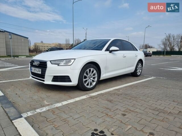 Білий Ауді А4, об'ємом двигуна 1.4 л та пробігом 222 тис. км за 14500 $, фото 1 на Automoto.ua