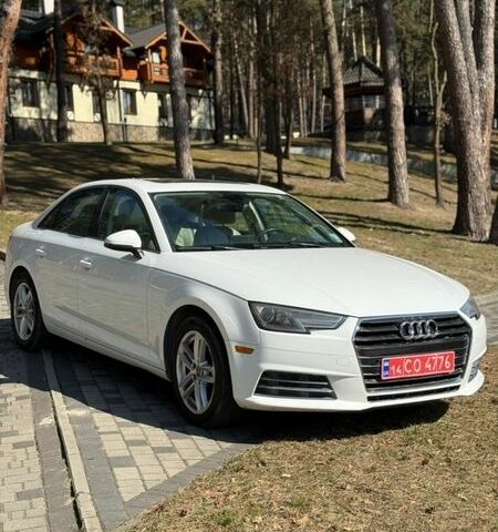 Белый Ауди А4, объемом двигателя 1.98 л и пробегом 299 тыс. км за 13500 $, фото 1 на Automoto.ua
