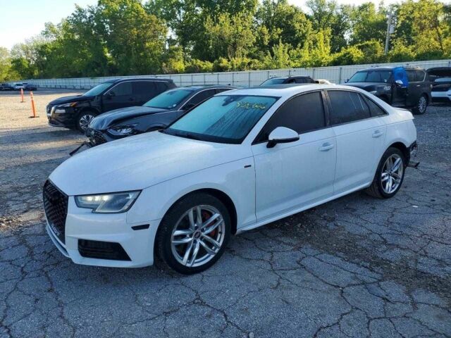 Белый Ауди А4, объемом двигателя 2 л и пробегом 72 тыс. км за 4500 $, фото 1 на Automoto.ua
