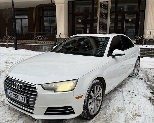 Белый Ауди А4, объемом двигателя 1.98 л и пробегом 177 тыс. км за 15700 $, фото 1 на Automoto.ua