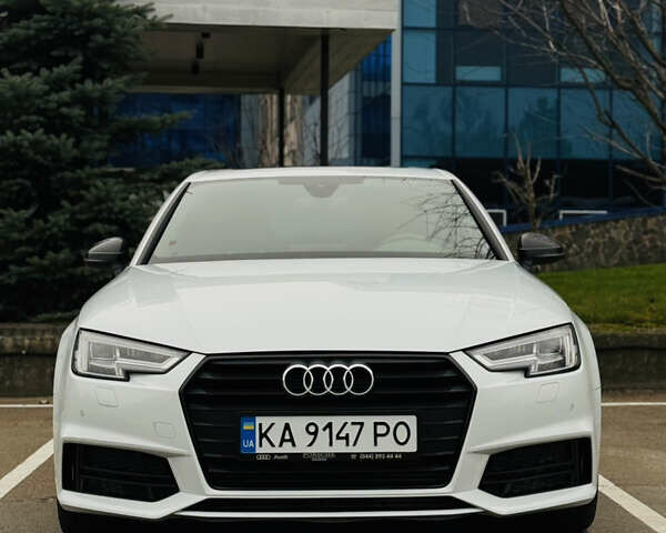 Белый Ауди А4, объемом двигателя 1.98 л и пробегом 129 тыс. км за 22500 $, фото 1 на Automoto.ua