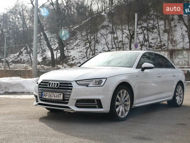 Білий Ауді А4, об'ємом двигуна 1.98 л та пробігом 133 тис. км за 19999 $, фото 1 на Automoto.ua