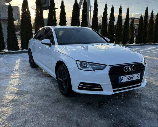 Белый Ауди А4, объемом двигателя 1.98 л и пробегом 140 тыс. км за 18800 $, фото 1 на Automoto.ua