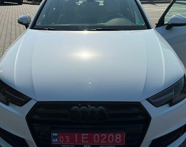 Білий Ауді А4, об'ємом двигуна 2 л та пробігом 157 тис. км за 16500 $, фото 1 на Automoto.ua