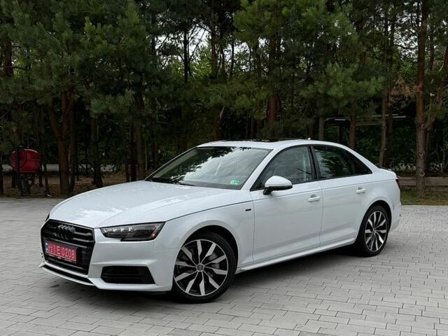 Белый Ауди А4, объемом двигателя 2 л и пробегом 160 тыс. км за 16500 $, фото 1 на Automoto.ua